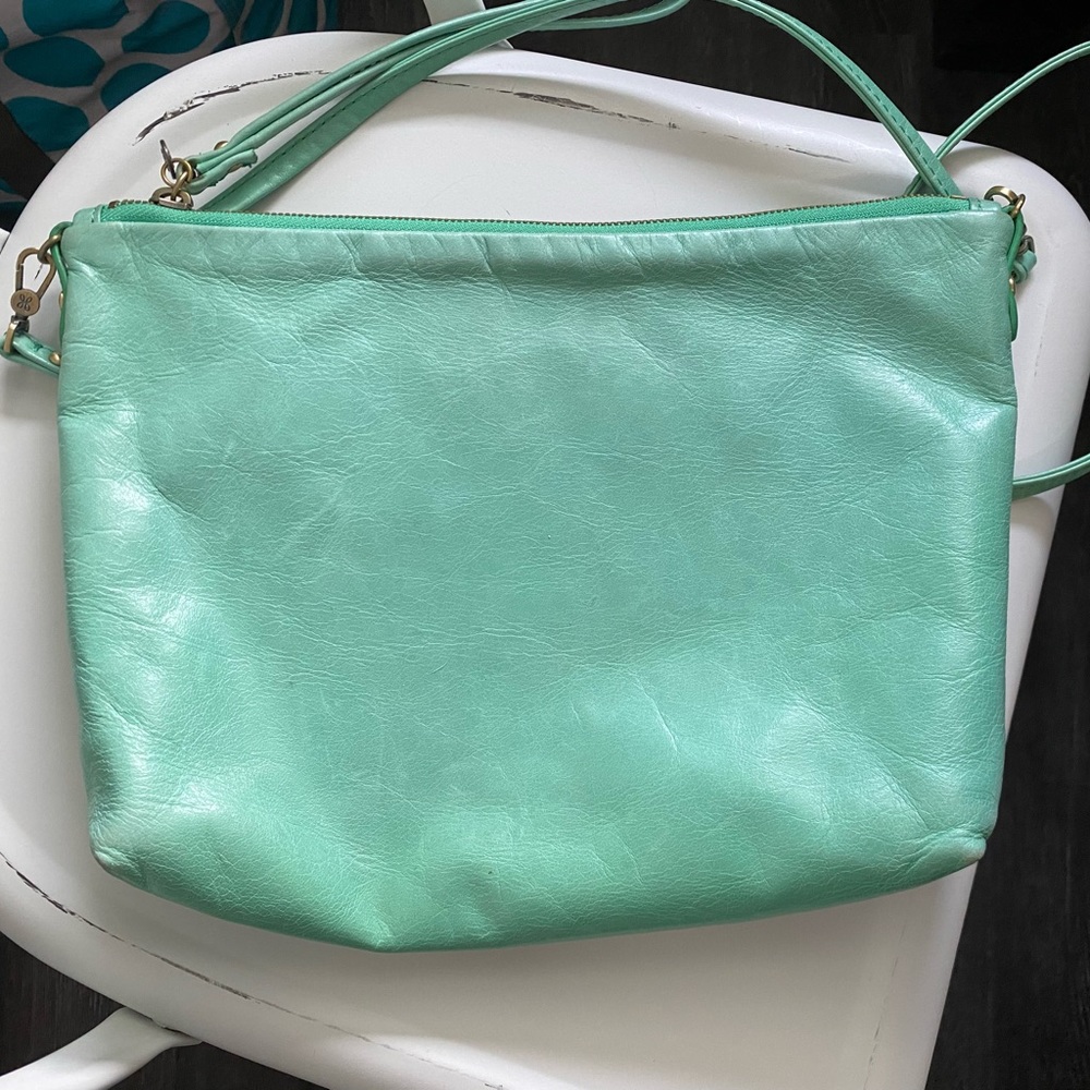 HOBO Kori Crossbody Purse. Light green color. Excellent condition.